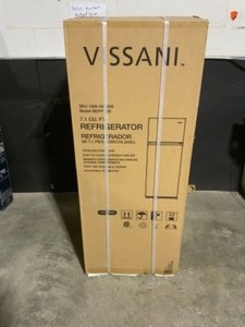 Vissani 7.1 cu. ft. Top Freezer Refrigerator in Stainless Steel Look. See Pictures