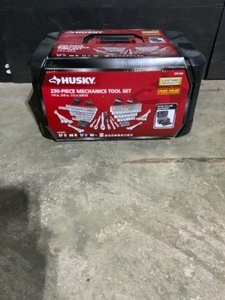 Husky Mechanics Tool Set (230-Piece). See Pictures