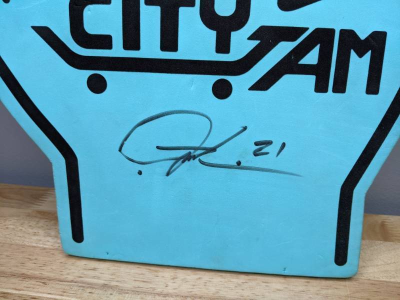 lot 19 image: Ladainian Tomlinson Autographed Nike City Jam Foam Fingers NFL Football Chargers