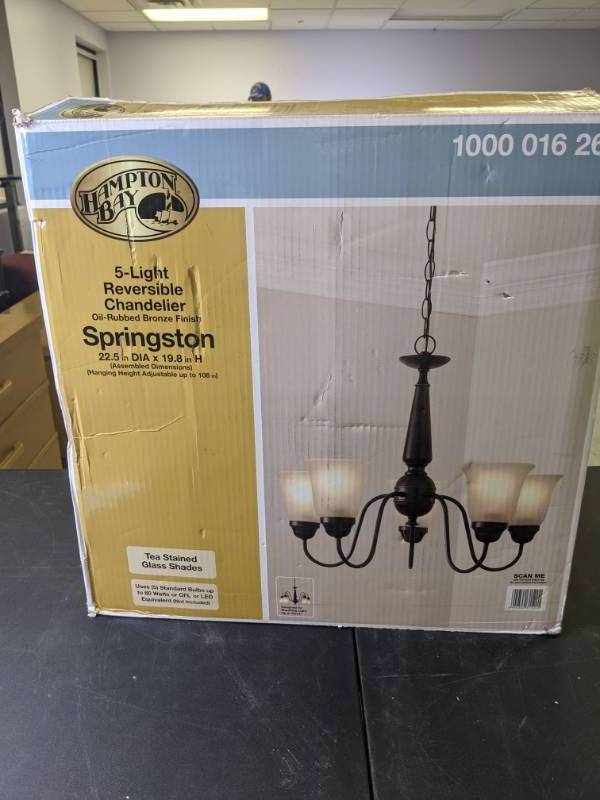 lot 837 image: Beautiful Hampton Bay Chandelier