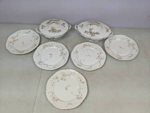 lot 350 image: Floral French Fine China Plates (5) & Covered Dishes (2)