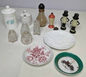 lot 265 image: Mixed Lot Salt & Pepper Shakers, Sugar Container, Small Plates & More