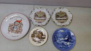 lot 321 image: Lot of 5 DecorativeCollectors Plates Japan, Last Supper, Christmas, Etc. 