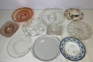 lot 236 image: Collection of 14 Vintage Serving Platters