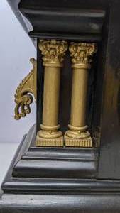 lot 828 image: Vintage Mantel Clock with Key