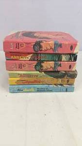 lot 355 image: Lot of 6 1960s Walt Disneys Annette Books