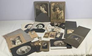 lot 365 image: Eclectic Vintage Photos Lot
