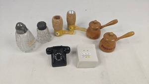 lot 256 image: Set of (4) Salt & Pepper Shakers - Rotary Phone, Corncob Pipe, Bean Pot, Crystal