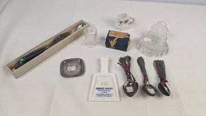 lot 259 image: Misc Vintage Kitchen - Silver Plated Spoons, Vitex Juicer, Advertising Crumb Tray, and more