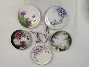 lot 244 image: Lot of 5 Bavaria and JPL France Decorative Plates
