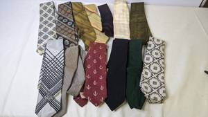 lot 410 image: Lot of 13 Nifty Neckties
