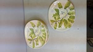 lot 155 image: Set of (9) Red Wing Hand Painted Chop Plates