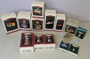 lot 157 image: NEW Collection of (13) Vintage Hallmark Keepsake Ornaments