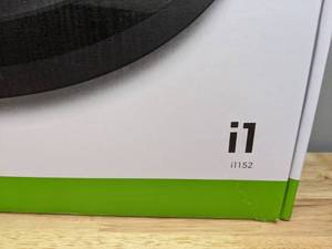 lot 4 image: Brand New iRobot Roomba i1 Wi-Fi Connected Robot Vacuum