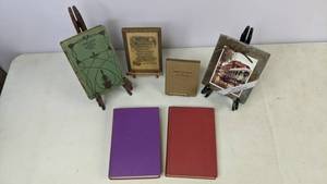 lot 172 image: Lot of 4 Display Stands, Vintage Art Pieces & Books