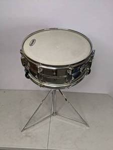 lot 634 image: Badum-bump Snare Drum and Stand