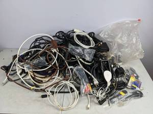 lot 502 image: A Whole Lot of Miscellaneous Wires and Cords - NER