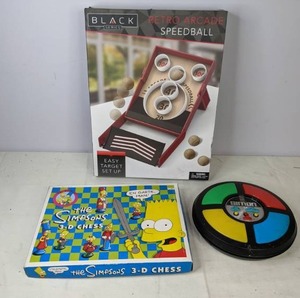 lot 497 image: Lot of FUN  The Simpsons 3-D Chess, Simon and Arcade Speedball  NER