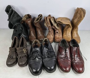 lot 498 image: Lot of 7 Pairs of Mens & Womens Shoes. - NER