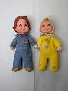 lot 481 image: Vintage Mattel Jeans Beans and Baby Beans Dolls -- SE