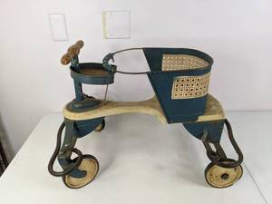 lot 605 image: Vintage Taylor Tot Baby Walker - NER