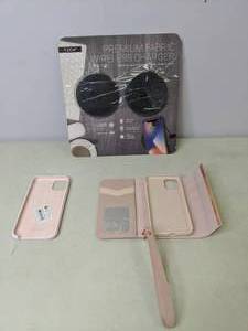 lot 556 image: Lot of Tech2 Wireless Fabric Chargers and 2 iPhone Cases  NER