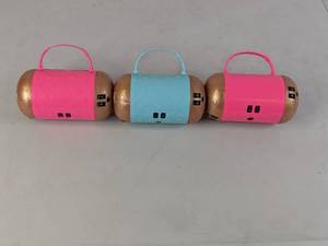 lot 568 image: Lot of 3 LOL Surprise Dolls  SE