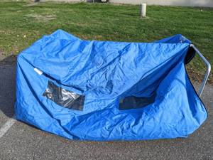 lot 577 image: Brrrrr..... Clam 2000 Ice House