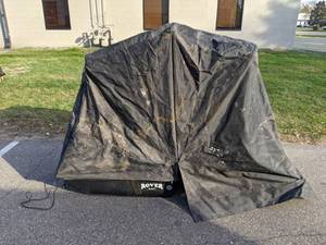 lot 590 image: Shappell Rover Ice House