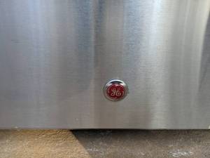 lot 33 image: GE Caf Series Dishwasher with SmartDispense Technology QuietPower