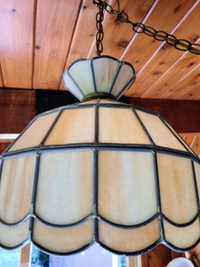 lot 20 image: Hanging Stained Glass Light Fixture