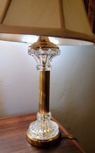 lot 186 image: Three Small Vintage Table Lamps