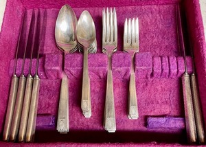 lot 135 image: Silver Plated Flatware