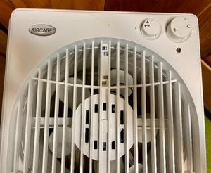 lot 141 image: Aircare Evaporative Humidifier