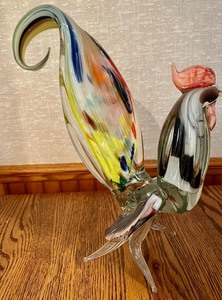 lot 73 image: Art Glass Rooster