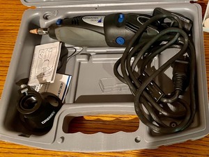 lot 102 image: Dremel Tool with Accessories