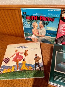 lot 109 image: Lot of Records