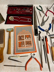 lot 131 image: Metalsmith Tools