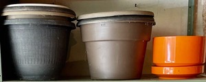 lot 244 image: Mics Planter Pots Lot