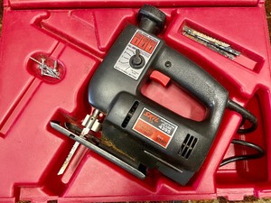 lot 225 image: Skil Auto Scroll Vari-Orbit Jig Saw