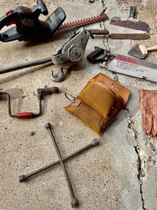 lot 280 image: Various Tools and Supplies