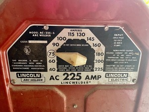 lot 275 image: Lincoln Electric Arc Welder