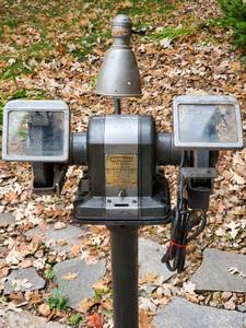 lot 255 image: Craftsman 12 HP Grinder on a Cast Iron Stand