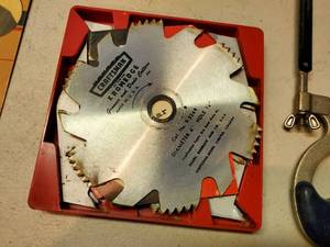lot 268 image: Misc Garage Items