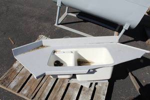 lot 870 image: Fish Cleaning Sink Dual Basin with Counter