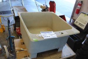 lot 904 image: Single Basin Sink