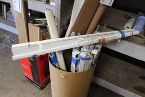 lot 953 image: Lot of Window Blinds