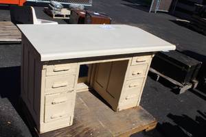 lot 965 image: Wood Office Desk with Bullnose Countertop