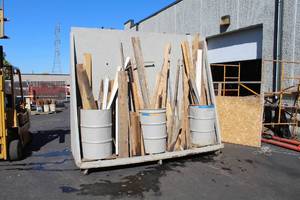 lot 900 image: Lot of Wood Boards