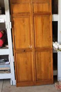 lot 991 image: Folding Door